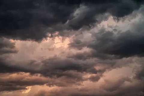 극적인 하늘 4K 배경화면 · nature · 3840×2560