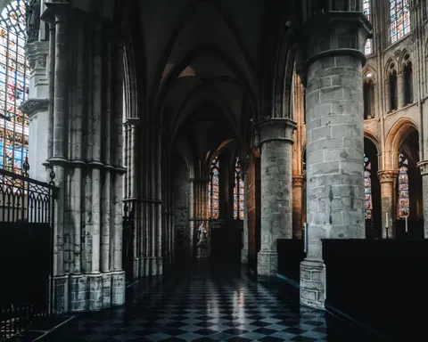 Cathedral 4K Wallpaper · architecture · 3840×3072
