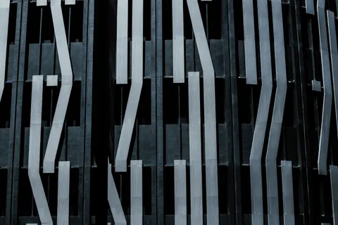 Futuristic Facade 4K Wallpaper · architecture · 3840×2560