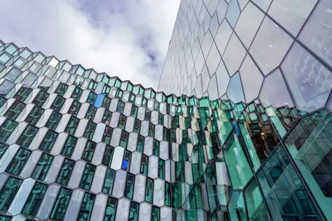 Futuristic Facade 4K Wallpaper · architecture · 3840×2562