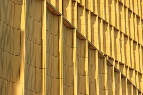 Futuristic Facade 4K Wallpaper · architecture · 3840×2560