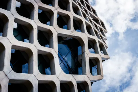 Futuristic Facade 4K Wallpaper · architecture · 3840×2560