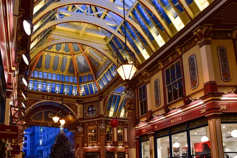 Glass Dome 4K Wallpaper · architecture · 3840×2560