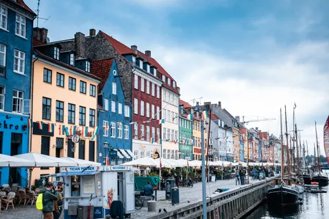 Colorful Houses 4K Wallpaper · architecture · 3840×2560