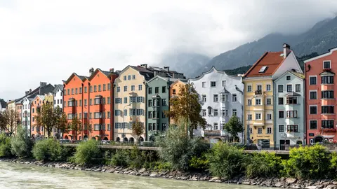 Colorful Houses 4K Wallpaper · architecture · 3840×2160