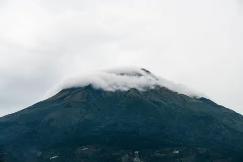 Hình nền Núi non 4K · mountains · 3840×2560