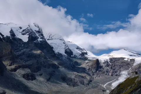 Matterhorn 4K Wallpaper · mountains · 3840×2561