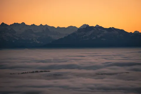 Mountain Panorama 4K Wallpaper · mountains · 3840×2561
