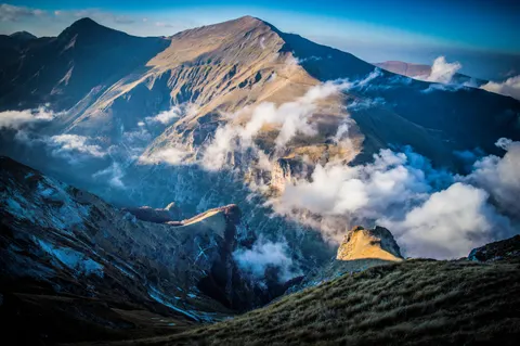 Mountain Panorama 4K Wallpaper · mountains · 3840×2553