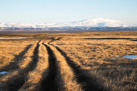 Fond d'écran Montagnes 4K · mountains · 3840×2561