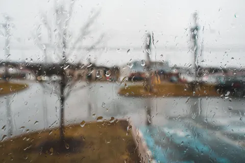 雨滴 4K壁纸 · nature · 3840×2560