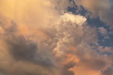 Dramatischer Himmel 4K Hintergrundbild · nature · 3840×2560