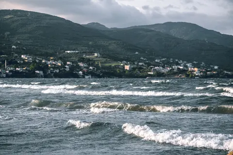 Stormy Sea 4K Wallpaper · ocean · 3840×2560