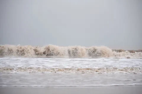 Stormy Sea 4K Wallpaper · ocean · 3840×2563