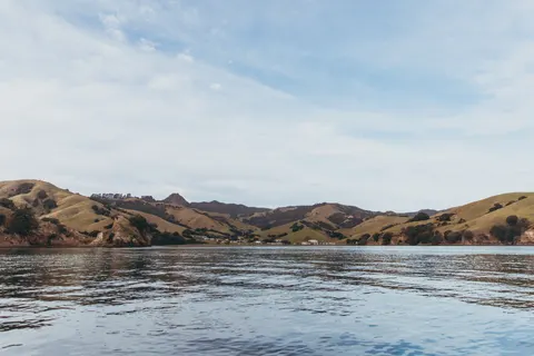 साफ़ लैगून 4K वॉलपेपर · ocean · 3840×2560