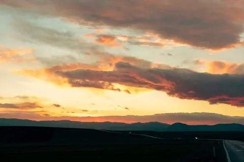 خلفية سماء درامية بدقة 4K · nature · 3840×2560