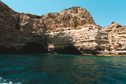 Sea Cave 4K Wallpaper · ocean · 3840×2560