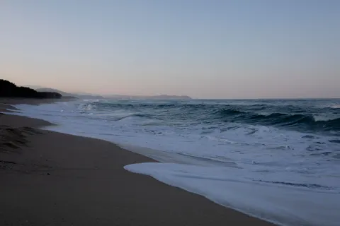 Sea Foam 4K Wallpaper · ocean · 3840×2560