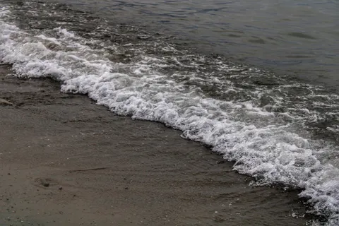 Sea Foam 4K Wallpaper · ocean · 3840×2560