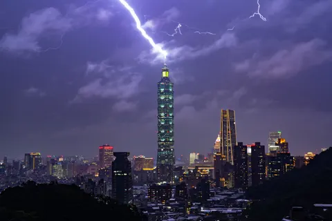 Storm Sky 4K Wallpaper · nature · 3840×2561