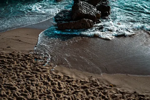 Sea Foam 4K Wallpaper · ocean · 3840×2560