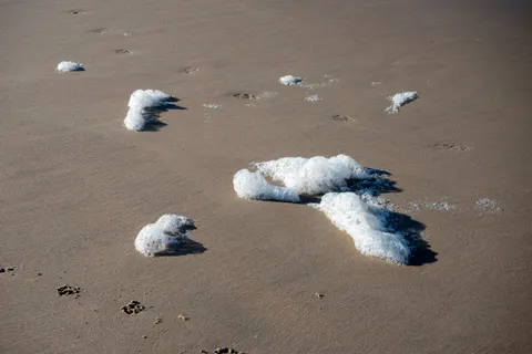 Sea Foam 4K Wallpaper · ocean · 3840×2563