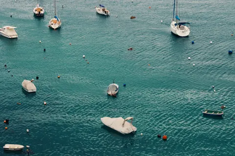 Boat at Sea 4K Wallpaper · ocean · 3840×2560