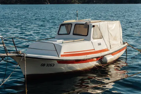 Fond d'écran Bateau en mer 4K · ocean · 3840×2560