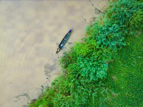 Fondo de pantalla Barco en el mar 4K · ocean · 3840×2880