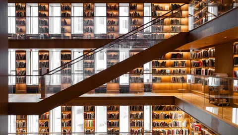 Büyük Kütüphane 4K Duvar Kağıdı · architecture · 3840×2178