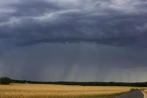 Papel de parede Céu tempestuoso 4K · nature · 3840×2560