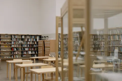 Büyük Kütüphane 4K Duvar Kağıdı · architecture · 3840×2560