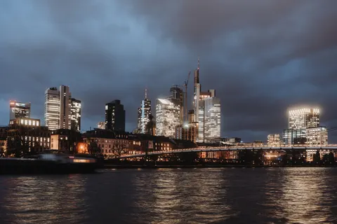 City Skyline at Night 4K Wallpaper · city · 3840×2560