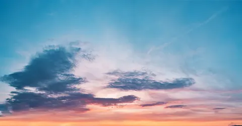 Pastel Sky 4K Wallpaper · minimal · 3840×1997