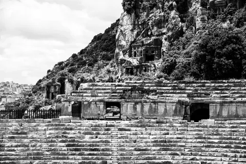 Roman Ruins 4K Wallpaper · architecture · 3840×2560