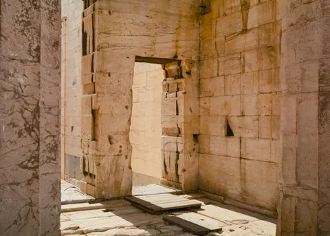 Greek Temple 4K Wallpaper · architecture · 3840×2743