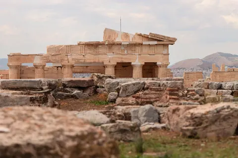 Greek Temple 4K Wallpaper · architecture · 3840×2560
