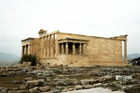 Greek Temple 4K Wallpaper · architecture · 3840×2560