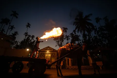 Taj Mahal 4K Wallpaper · architecture · 3840×2560