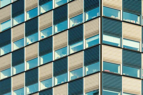 Futuristische Fassade 4K Hintergrundbild · architecture · 3840×2560