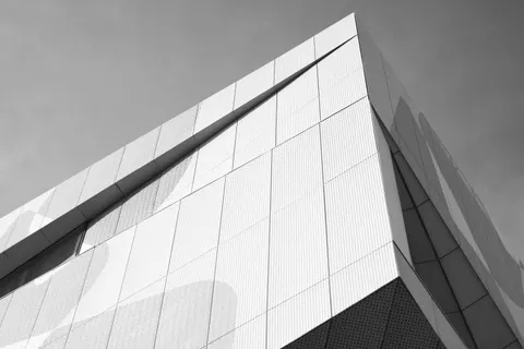 Futuristic Facade 4K Wallpaper · architecture · 3840×2560