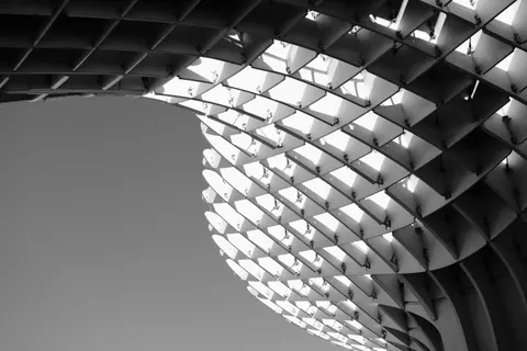 Futuristic Facade 4K Wallpaper · architecture · 3840×2560