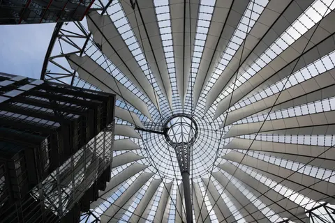 Glass Dome 4K Wallpaper · architecture · 3840×2560
