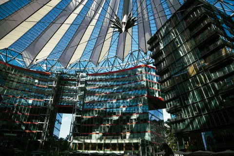 Glass Dome 4K Wallpaper · architecture · 3840×2555