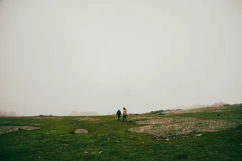 Sisli Minimal 4K Duvar Kağıdı · minimal · 3840×2560