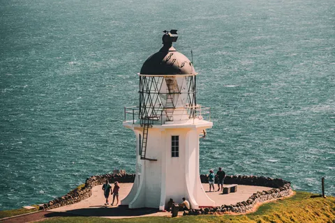 Cliff Lighthouse 4K Wallpaper · architecture · 3840×2560