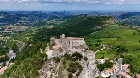 Medieval Castle 4K Wallpaper · architecture · 3840×2160