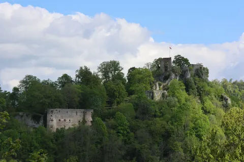 Medieval Castle 4K Wallpaper · architecture · 3840×2560