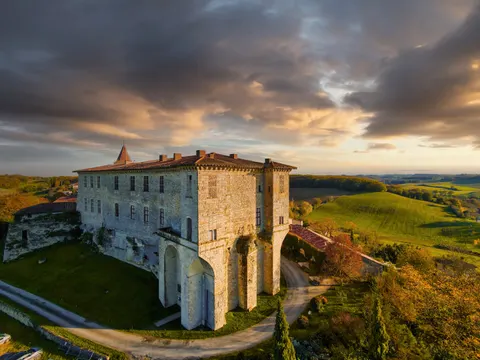 Medieval Castle 4K Wallpaper · architecture · 3840×2880