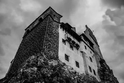 Medieval Castle 4K Wallpaper · architecture · 3840×2560